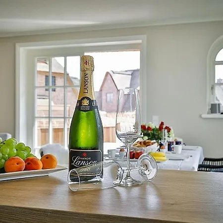 Listperle Holiday home List