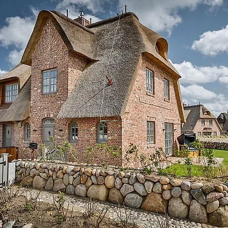 Holiday home Listperle List
