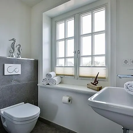 Listperle Holiday home List